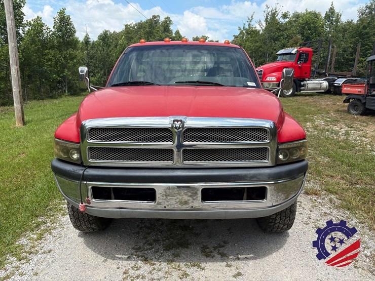1997-dodge-3500-image-6