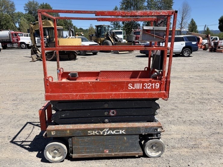 skyjack-sjiii3219-image-3