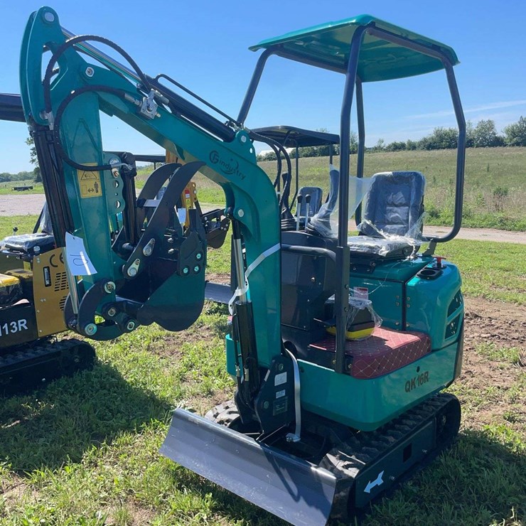 QK16R Mini Excavator