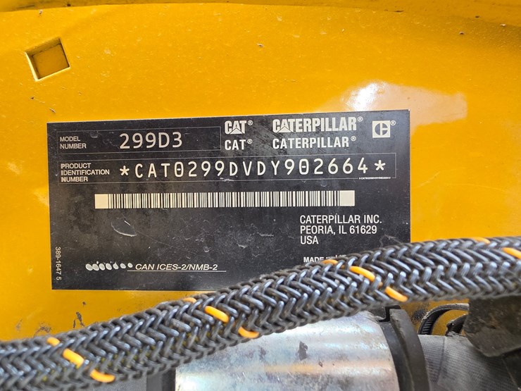 2020-caterpillar-299d3-image-16
