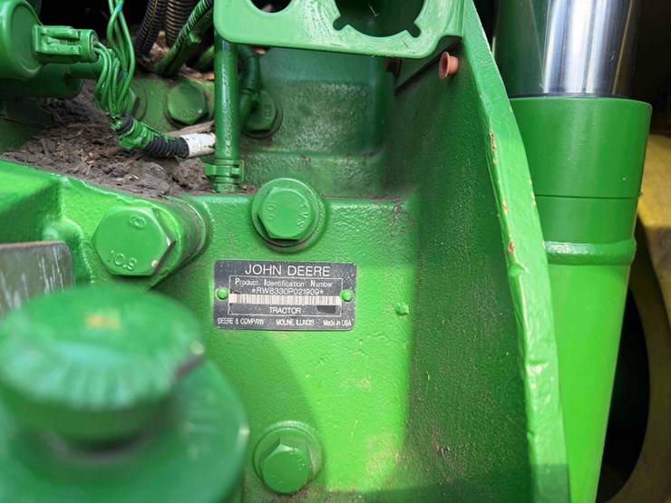 john-deere-8330-image-14