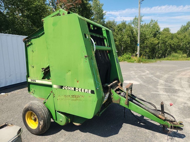 john-deere-385-image-1