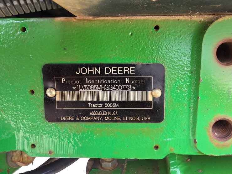 2016-john-deere-5085m-image-18