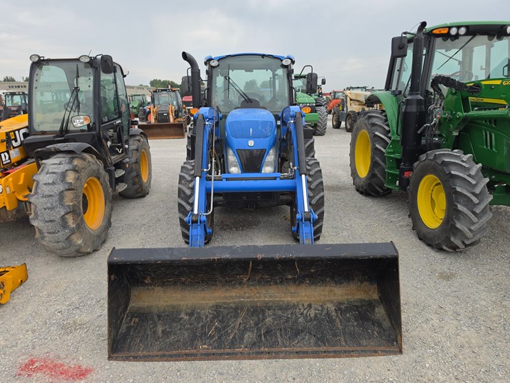 2016-new-holland-t4.100-image-2
