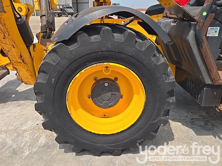 2017-jcb-510-56-image-10