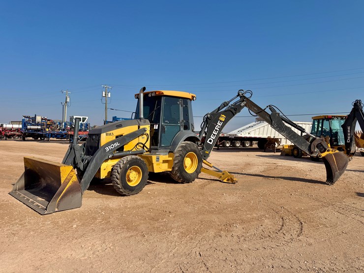 2019-deere-310sl-image-2
