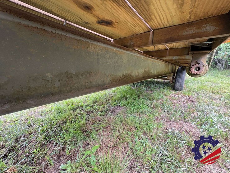 t/a-25’-gooseneck-trailer-image-17