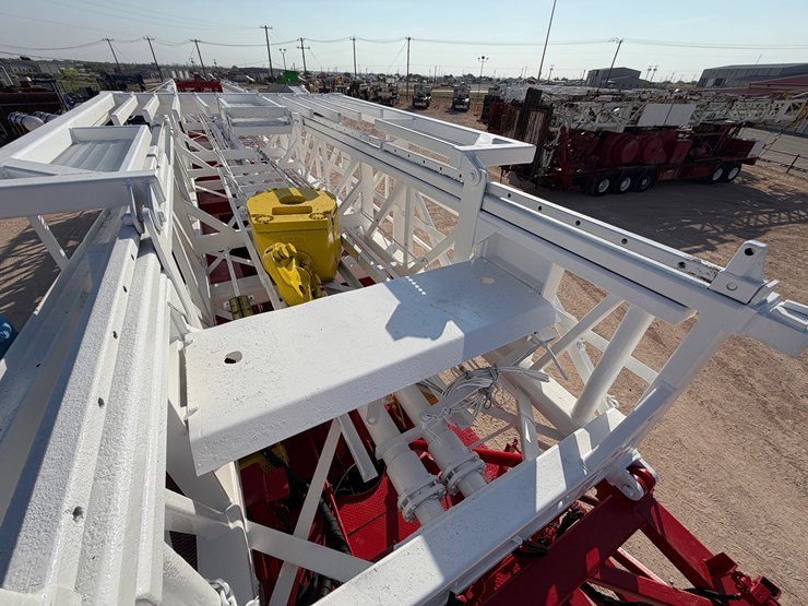 2014-service-king-675-dd-6-axle-well-service-rig,-109'x330k-#-mast-image-23