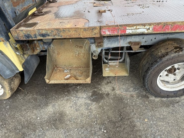 utility-flatbed-image-9