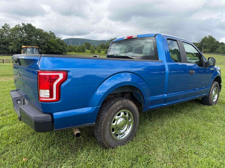 2015-ford-f150-xl-image-5