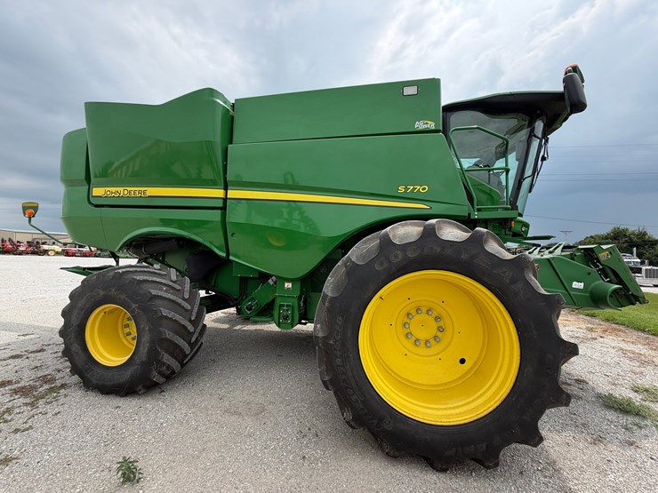2019-john-deere-s770-image-48
