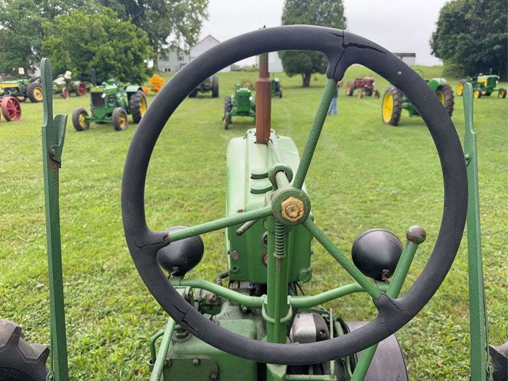 john-deere-h-image-25