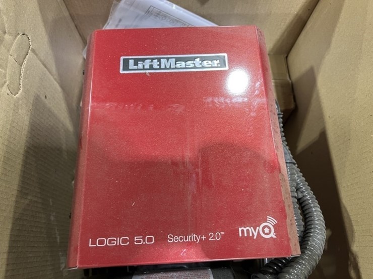 2022-liftmaster-logic-5.0-commercial-door-operator-image-7