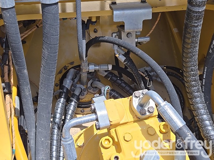 2017-caterpillar-336fl-image-49