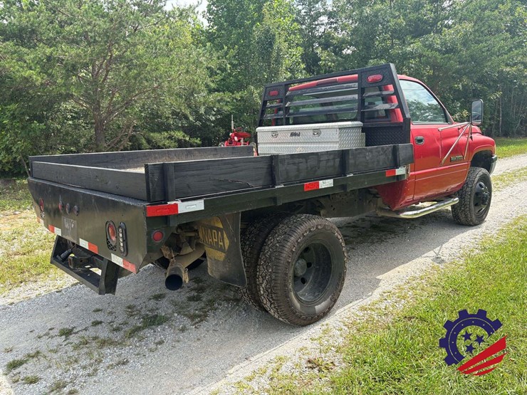 1997-dodge-3500-image-3