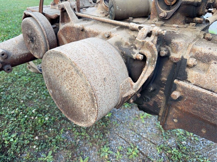john-deere-model-b-image-19