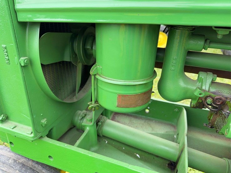 john-deere-model-b-image-46