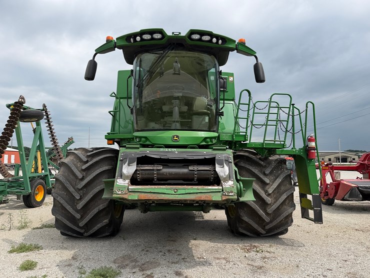 2019-john-deere-s770-image-2