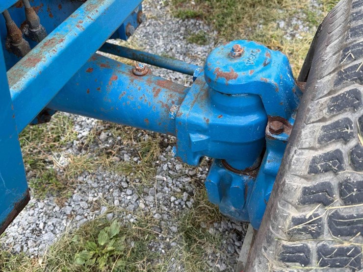 ford-2120-image-11
