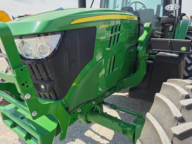 2023-john-deere-6155m-image-19