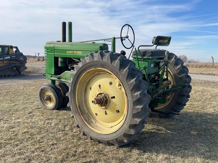 john-deere-model-a-image-3