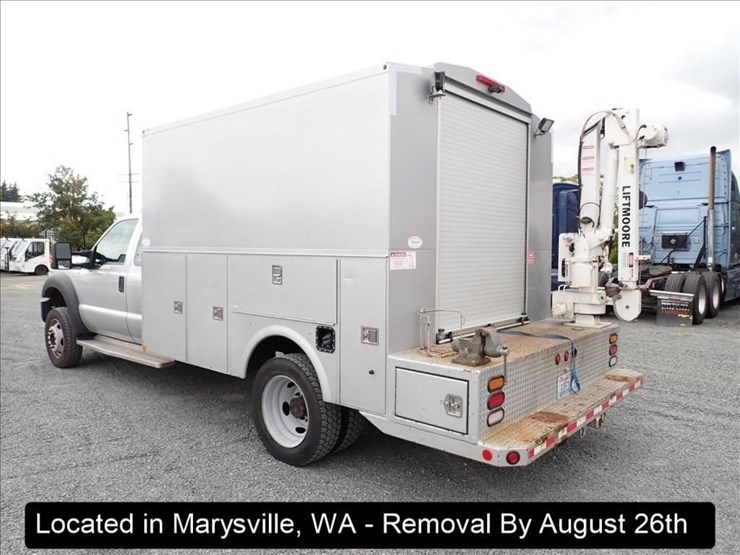 2015-ford-f550-image-22
