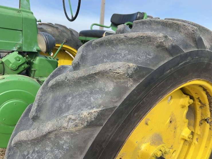 john-deere-50-image-46
