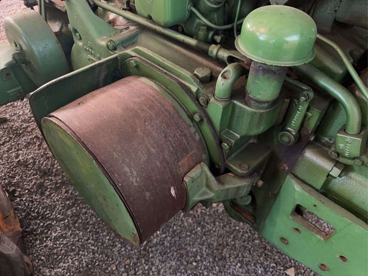 john-deere-70-image-28