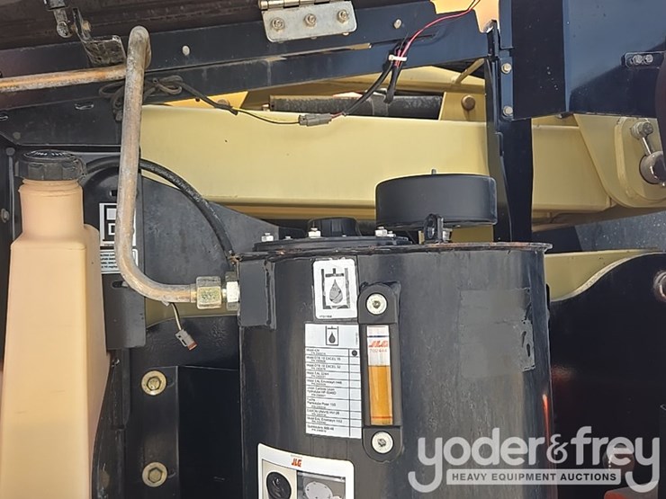 2017-jlg-450aj-image-39