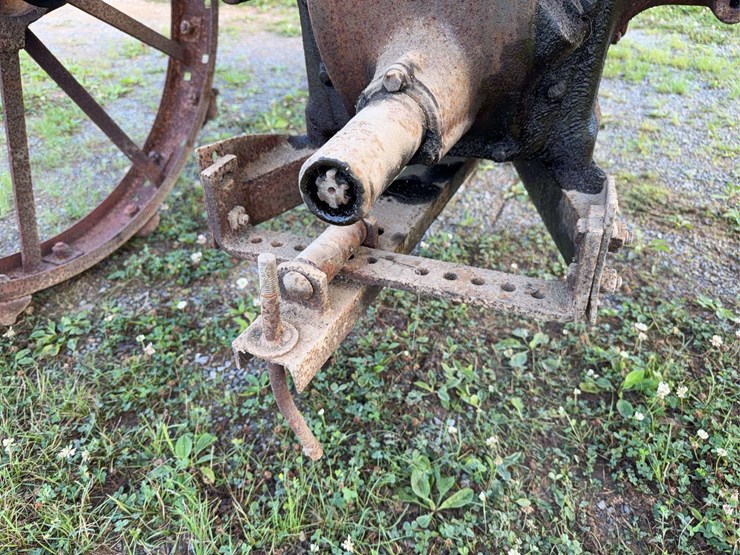 john-deere-model-b-image-26