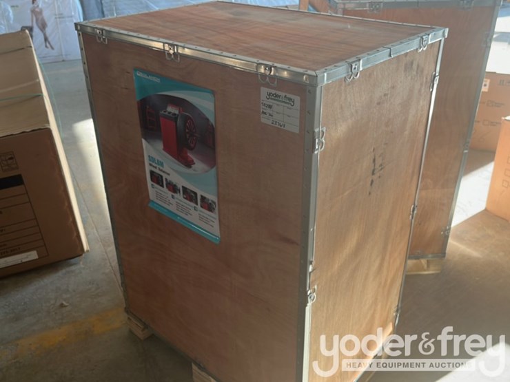 unused-sdlanch-wheel-balancing-machine-image-3