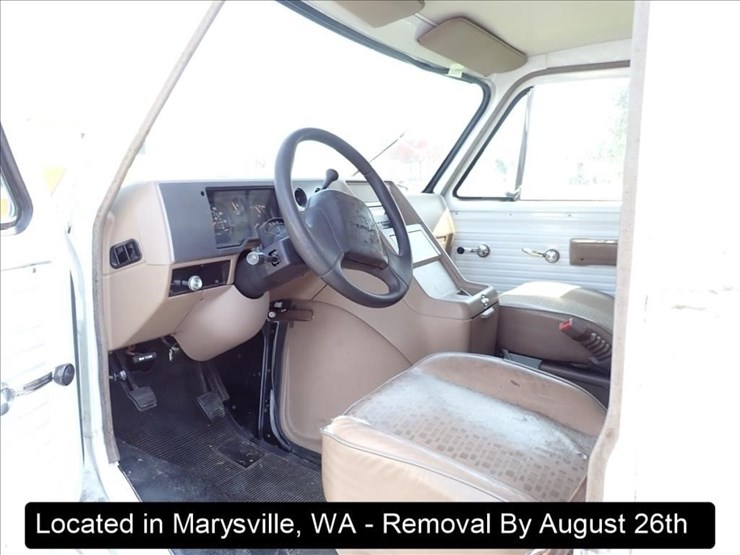 1992-chevrolet-30-image-6