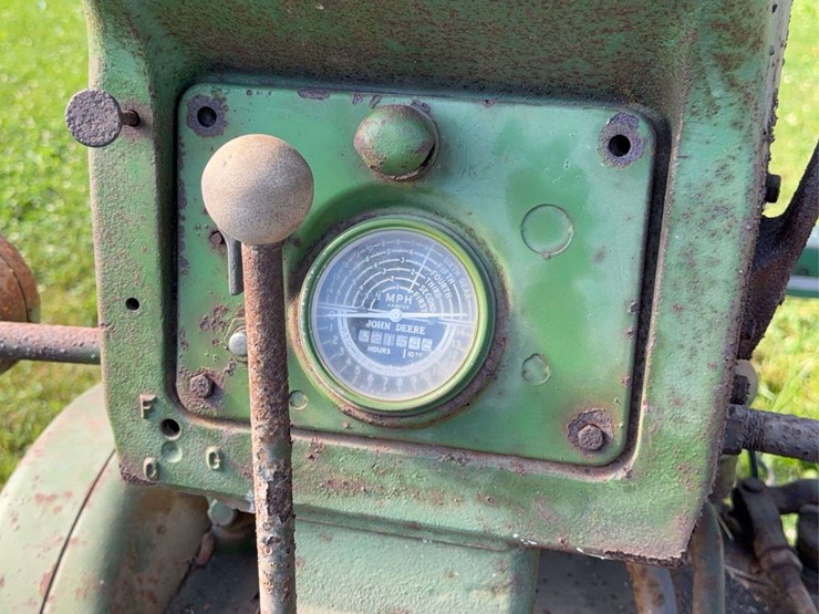 john-deere-630-image-44