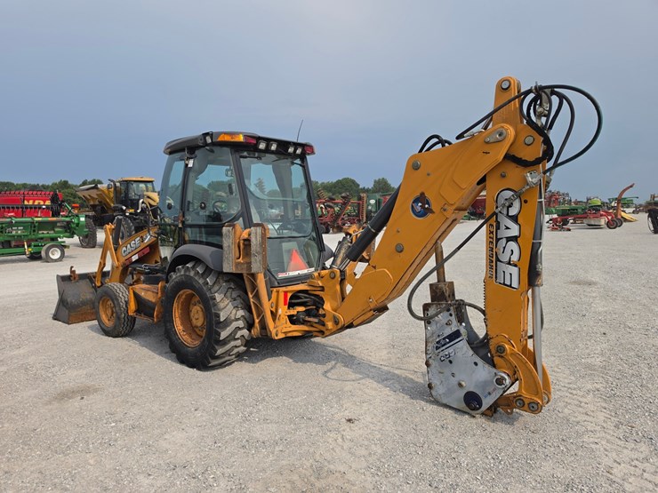 2012-case-580sn-image-18