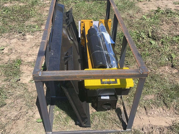 agt-skid-steer-hydraulic-hammer-image-5