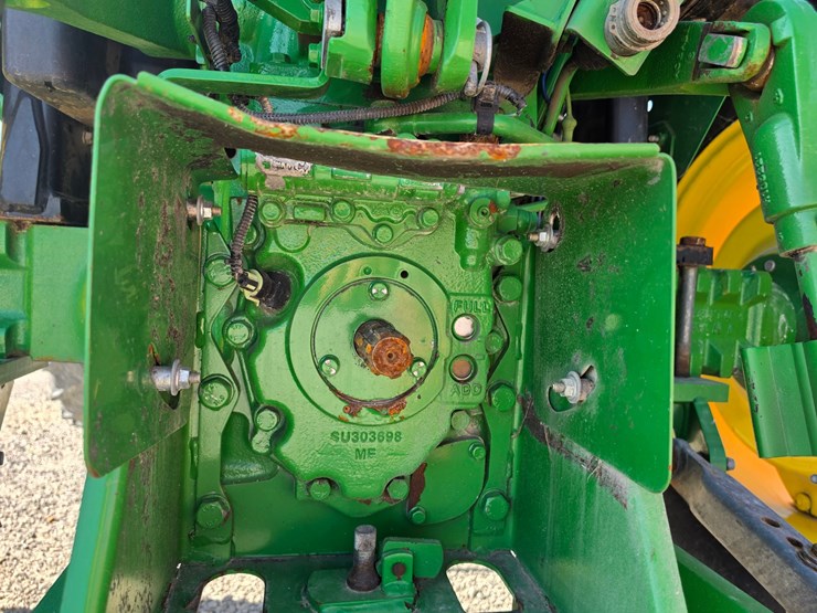 2018-john-deere-5075e-image-14