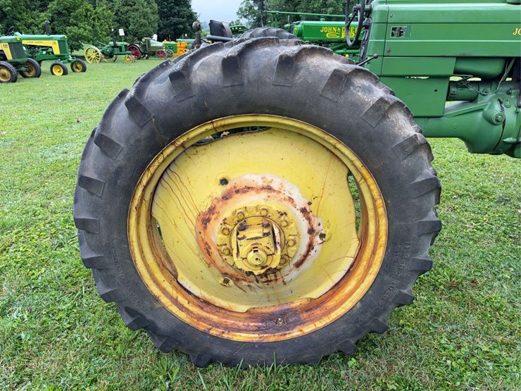 1955-john-deere-40-image-30