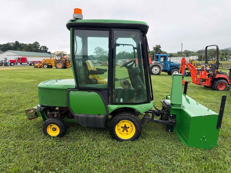 john-deere-1445-image-5