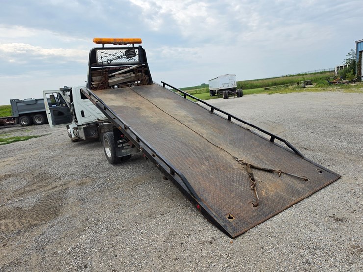 2002-international-durastar-4300-image-37