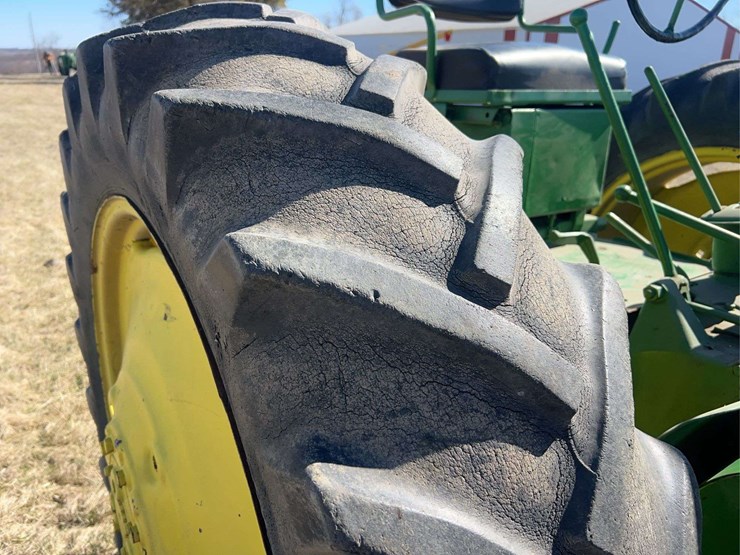 john-deere-model-a-image-27