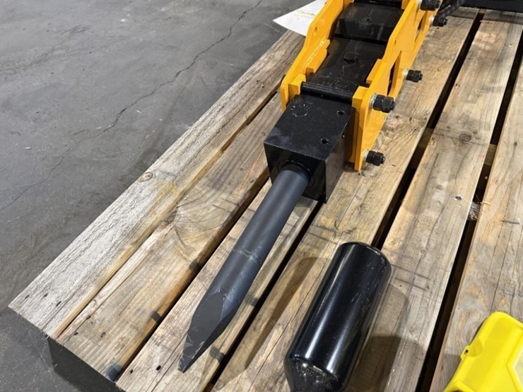 2026-future-ft-p680-hydraulic-breaker-image-6