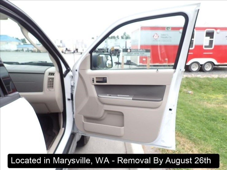 2009-ford-escape-image-24