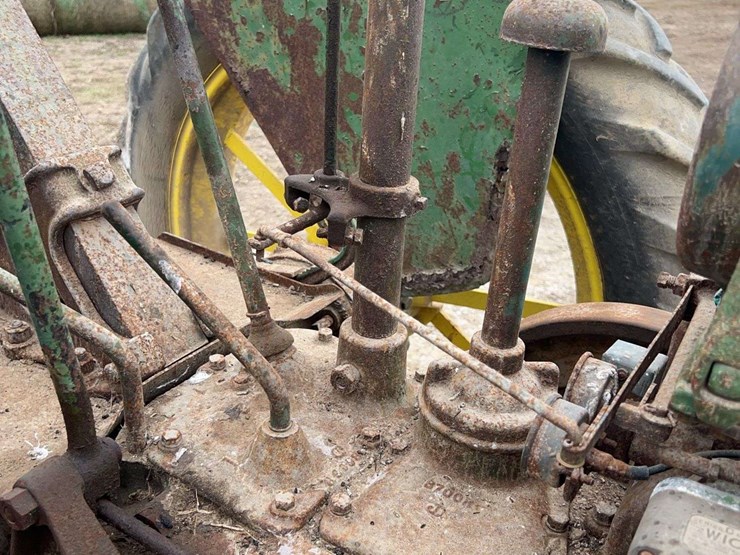 john-deere-model-b-image-28