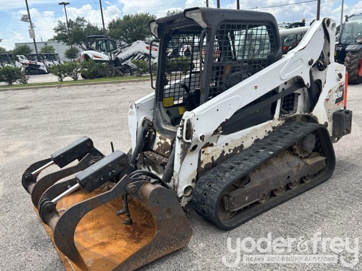2022-bobcat-t595-image-1