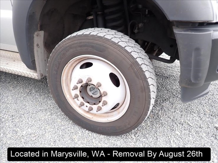 2015-ford-f550-image-24