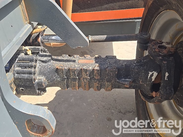 2012-jlg-g6-42a-image-29
