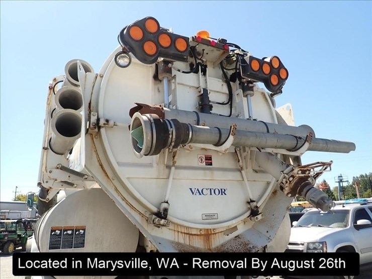 2006-sterling-l9500-image-44