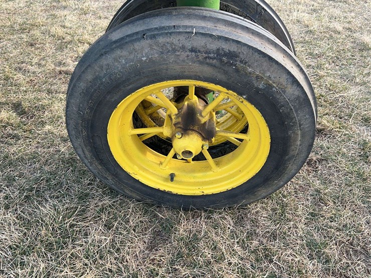 john-deere-model-a-image-18