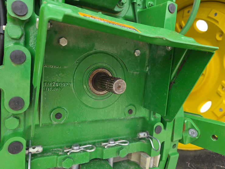 2024-john-deere-6r-155-image-15