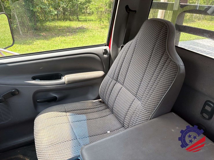 1997-dodge-3500-image-38